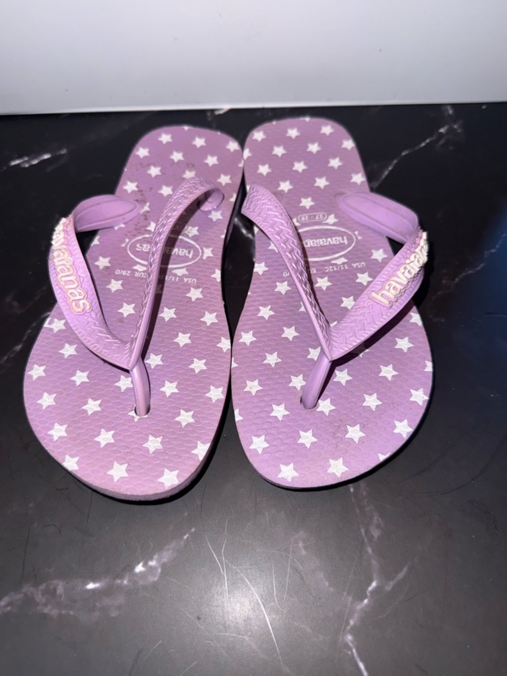 Havaianas Lilac Flip Flops with White Star Print